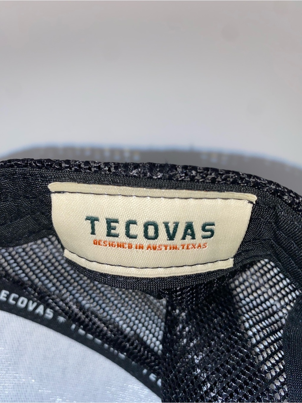 NWOT Tecovas Snap Back Trucker Hat Cap Black Yellow Logo Austin, TX - Picture 5 of 5